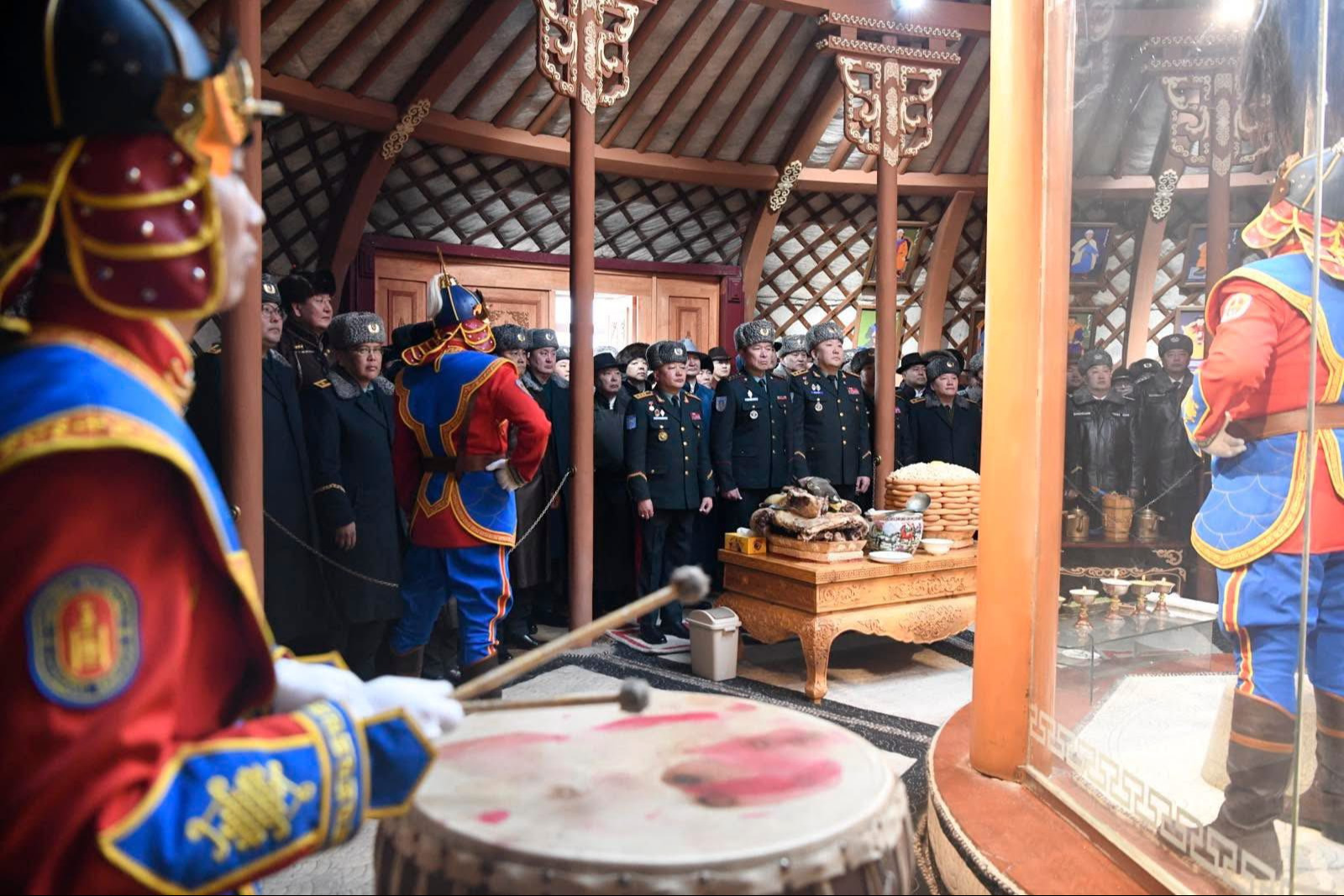 Бүх цэргийн их хар сүлдний цагаалах тайлгад оролцлоо